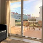 Sea Avenue House - Center Baleal