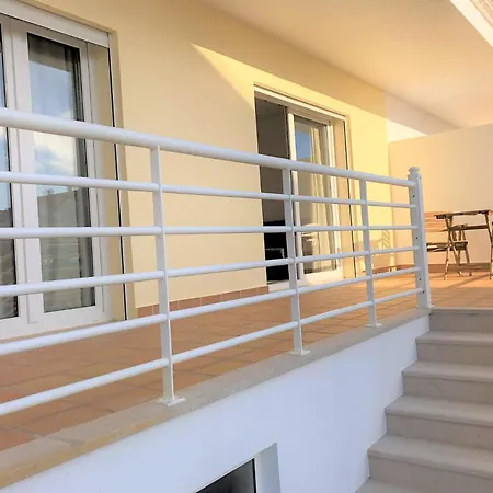 Sea Avenue House - Center Baleal - Surfboard Included Apartment