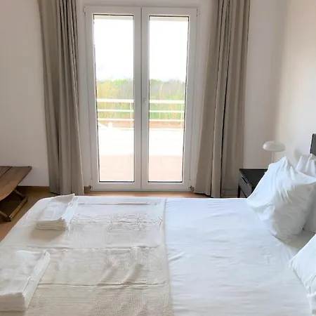 Apartment Sea Avenue House - Center Baleal - Surfboard Included *