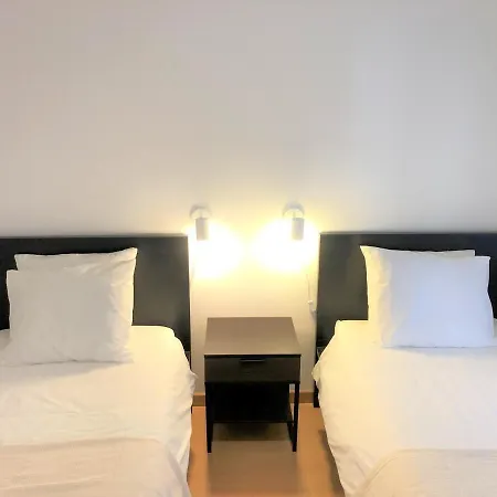Apartment Sea Avenue House - Center Baleal - Surfboard Included