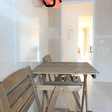 Apartment Sea Avenue House - Center Baleal - Surfboard Included *