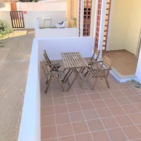 Apartment Sea Avenue House - Center Baleal - Surfboard Included
