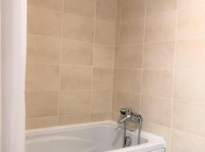Sea Avenue House - Center Baleal - Surfboard Included *