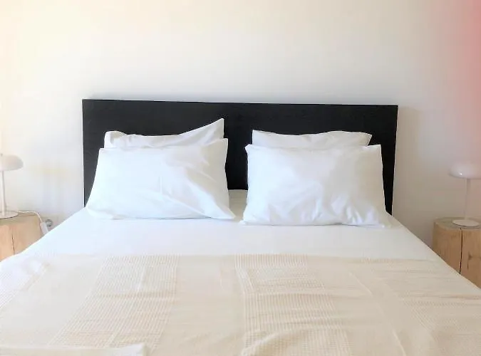 Sea Avenue House - Center Baleal - Surfboard Included 公寓