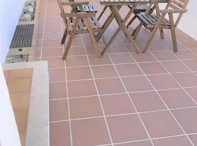 Sea Avenue House - Center Baleal - Surfboard Included 费雷尔